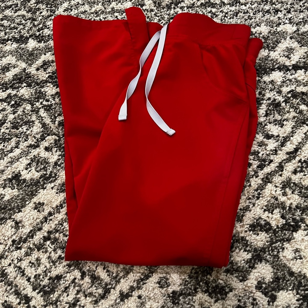 Figs scrub pants. Red XXS petite